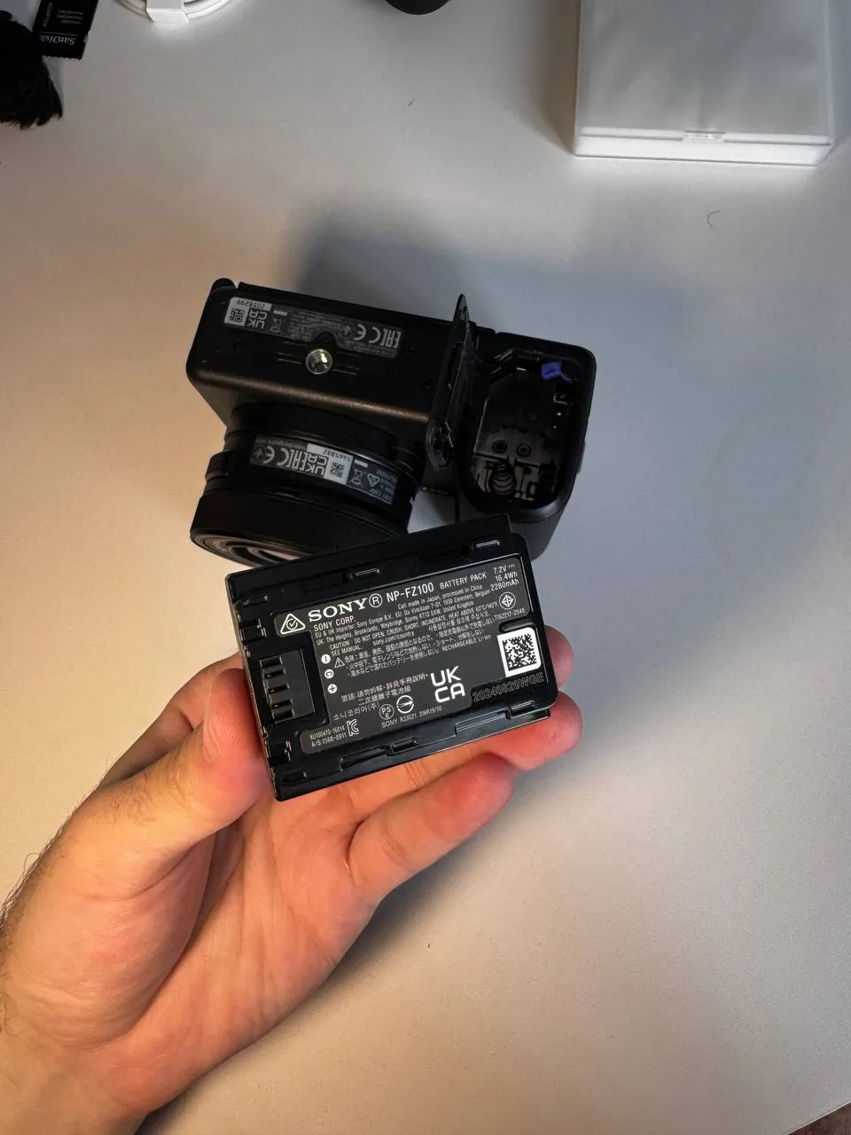 Беззеркальная камера Sony ZV-E10 II с объективом 10