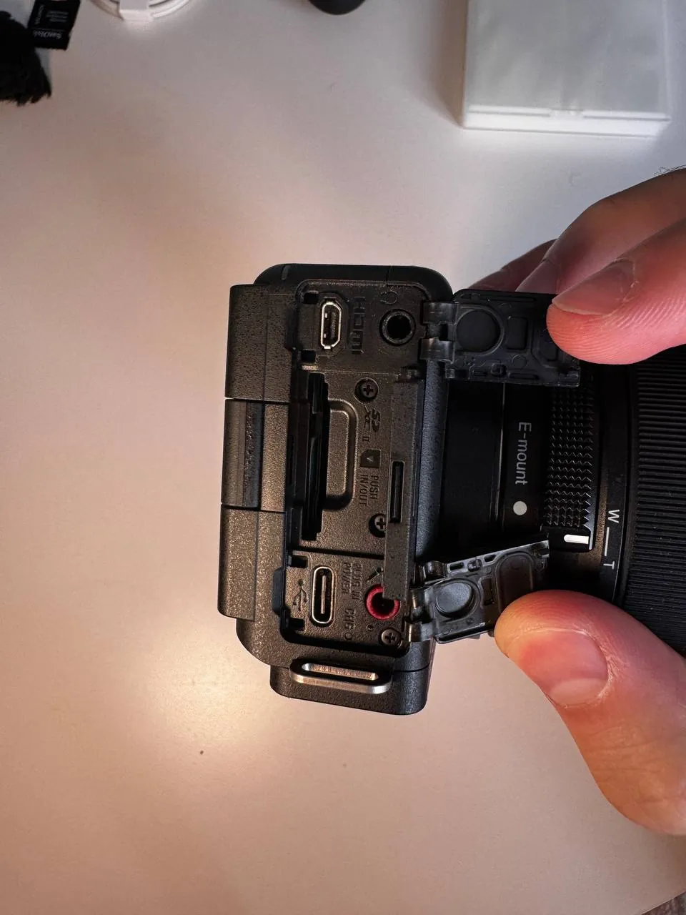 Беззеркальная камера Sony ZV-E10 II с объективом 9