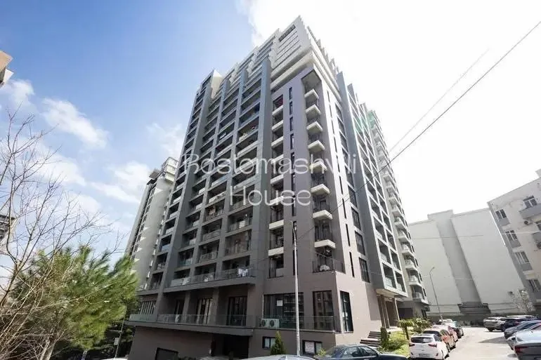 Квартира 60 м² с 2 комнатами в Сабуртало 8