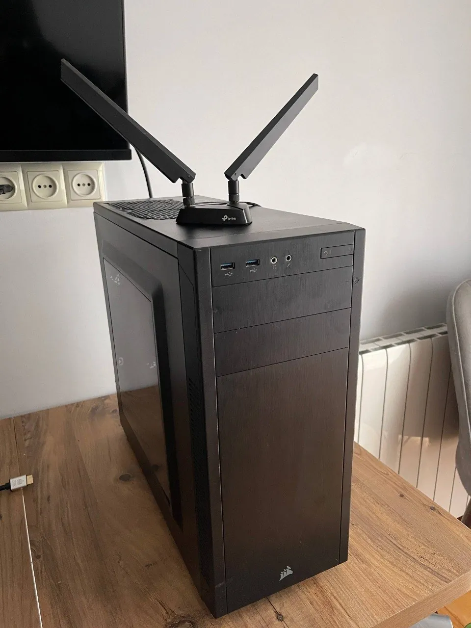 Игровой компьютер Ryzen 5 и монитор Acer 2