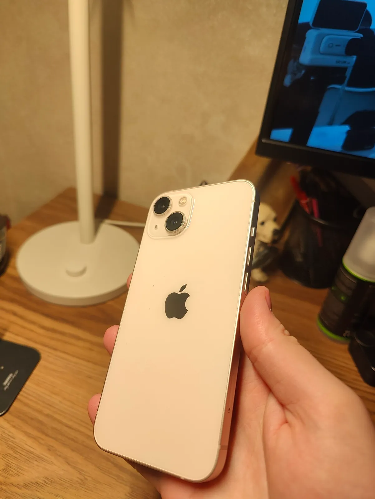 IPhone 13 128 ГБ розовый, аккумулятор 77% 2