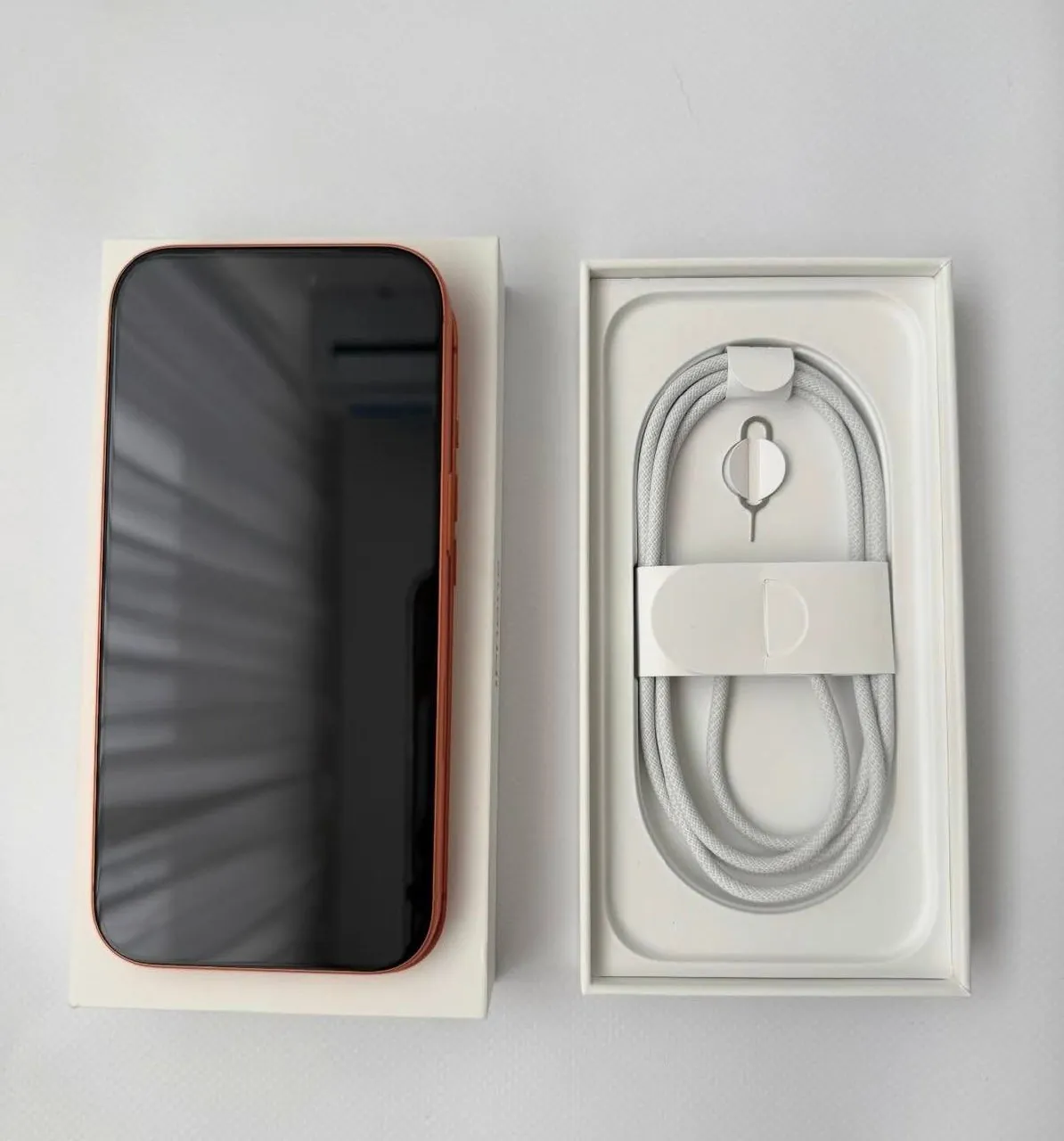 IPhone в идеальном состоянии с гарантией 2