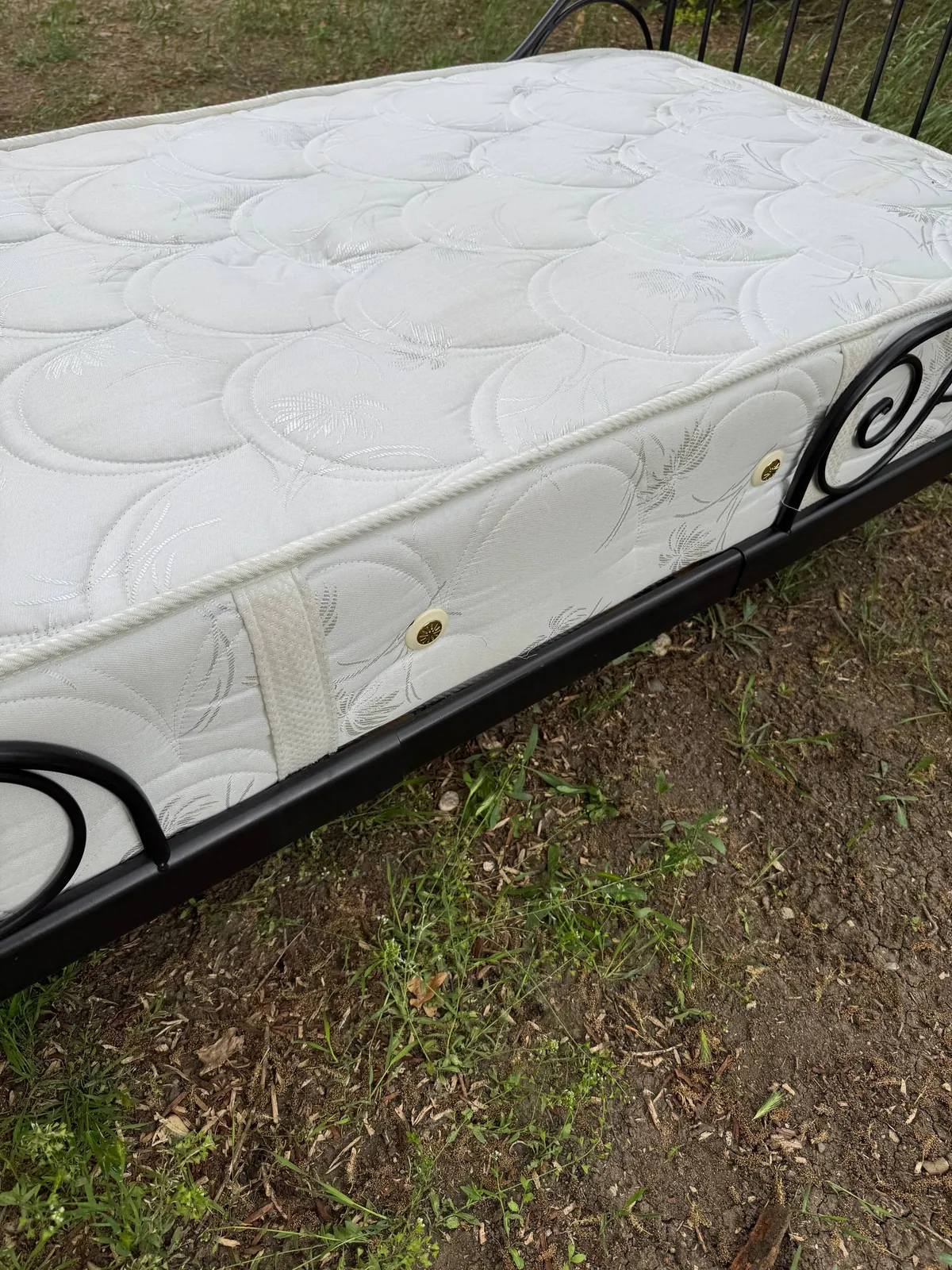 Раздвижная кровать IKEA с матрасом Ital Minelli 10