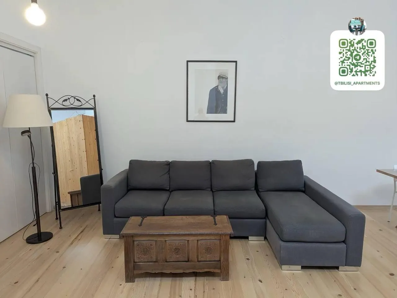 Квартира 130 м² с 2 спальнями в Мтацминда 4