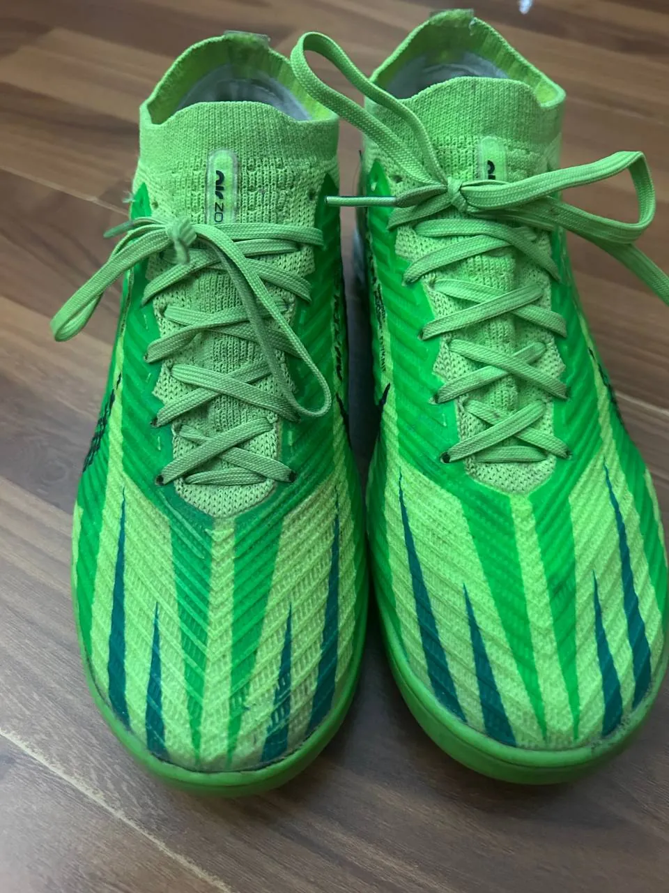 Футбольные бутсы Nike 34 размера 1