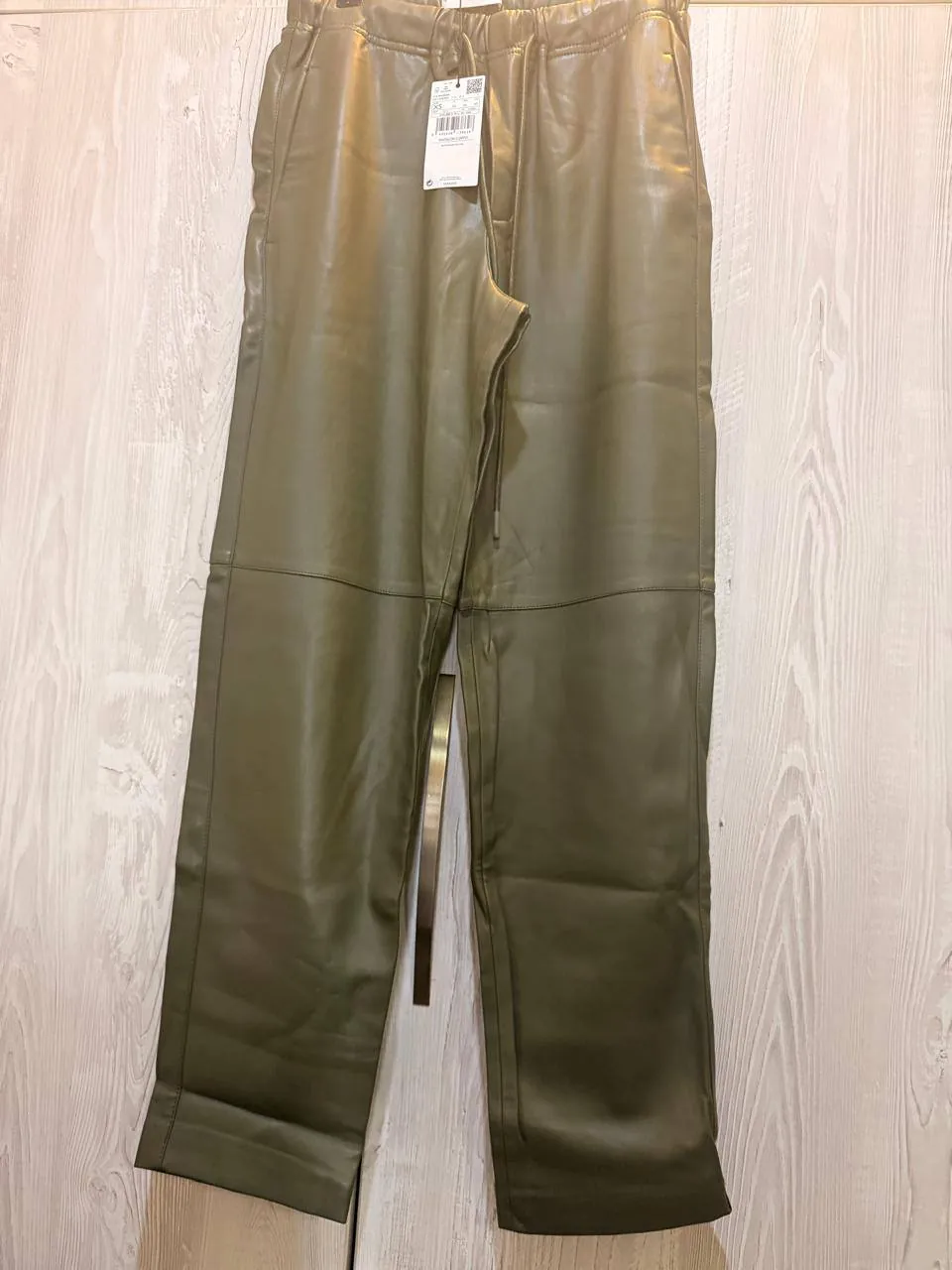 Женские брюки экокожа Mango, размер XS, новые 3