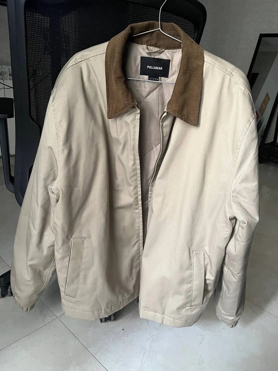 Куртка Pull&Bear размера M 1
