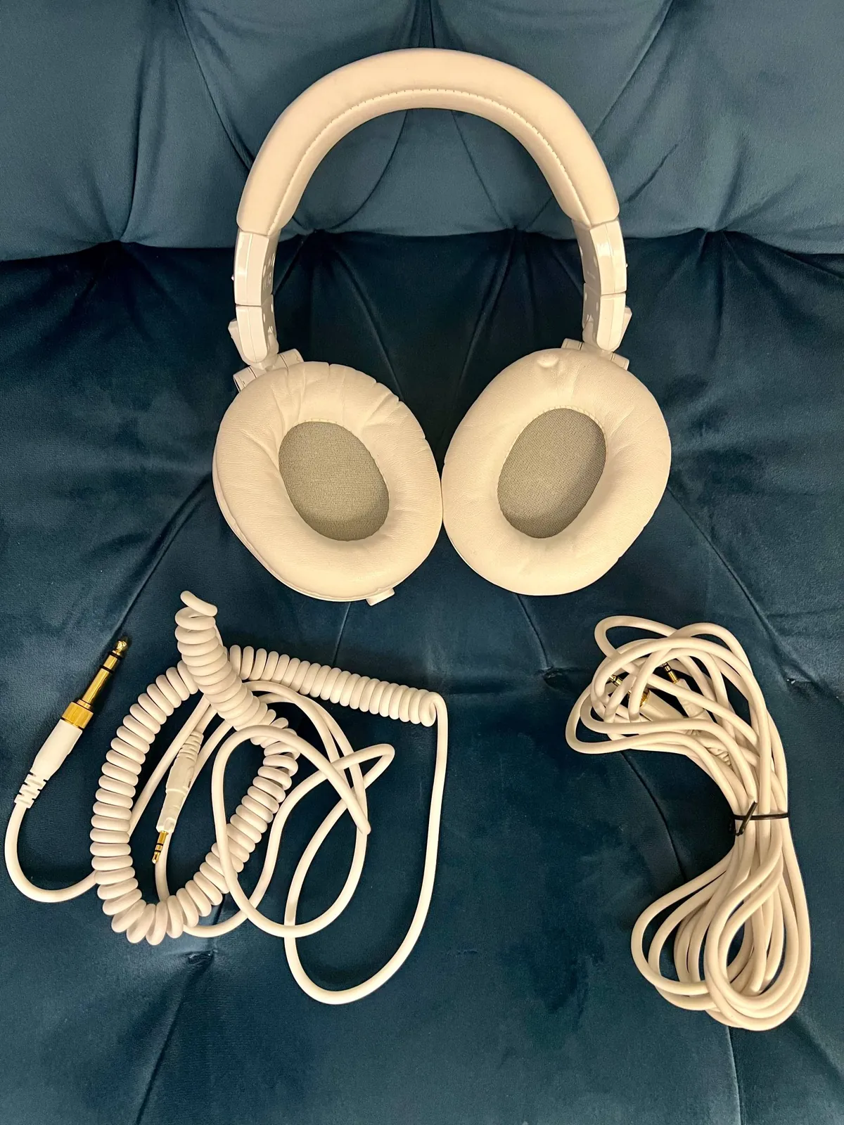 Наушники Audio-Technica ATH-M50X белые 2