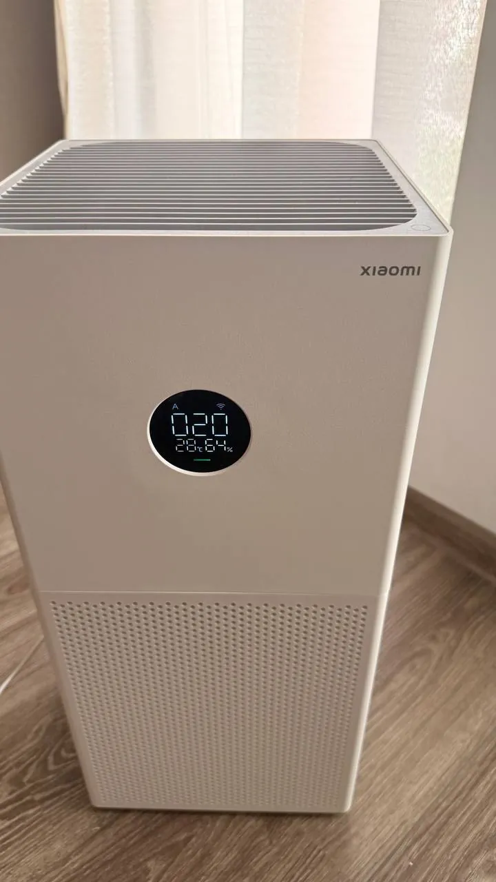 Очиститель воздуха Xiaomi 4 Lite 1