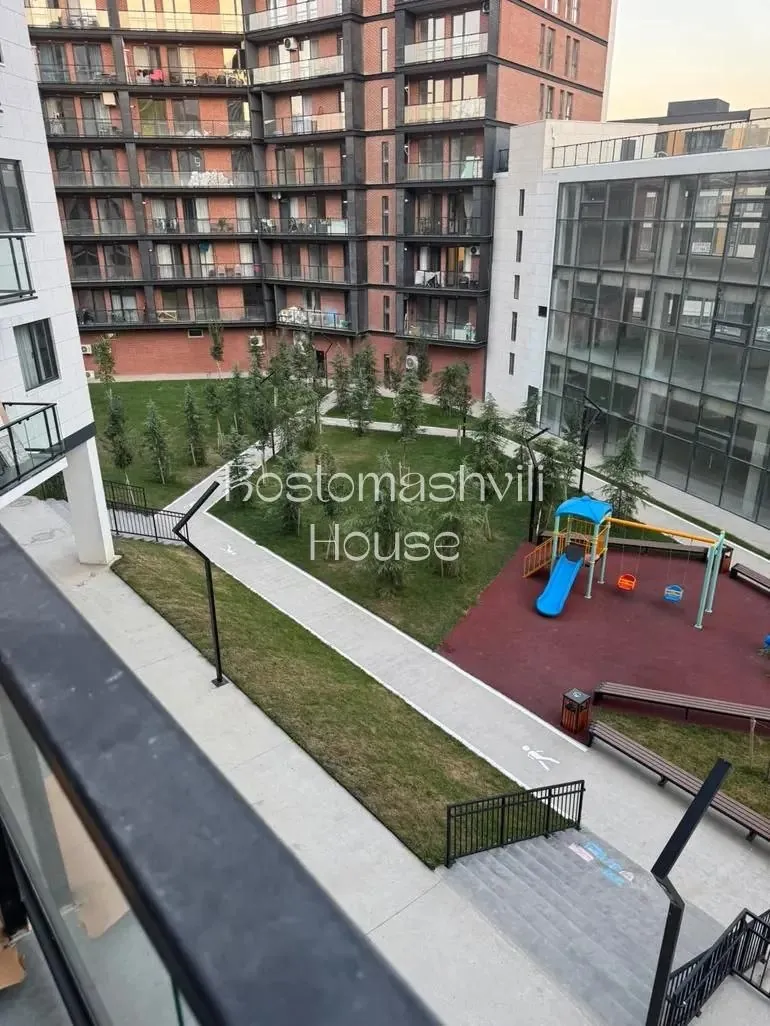 Квартира 57 м² с балконом в Ортачала 9