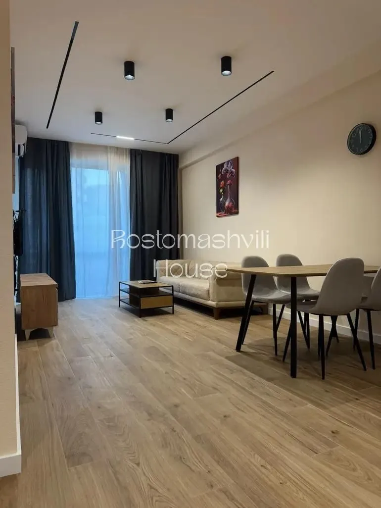 Квартира 57 м² с балконом в Ортачала 1