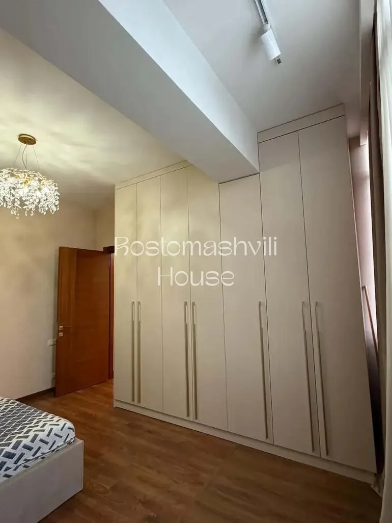 Квартира 80 м² с паркингом и балконом в Тбилиси 7