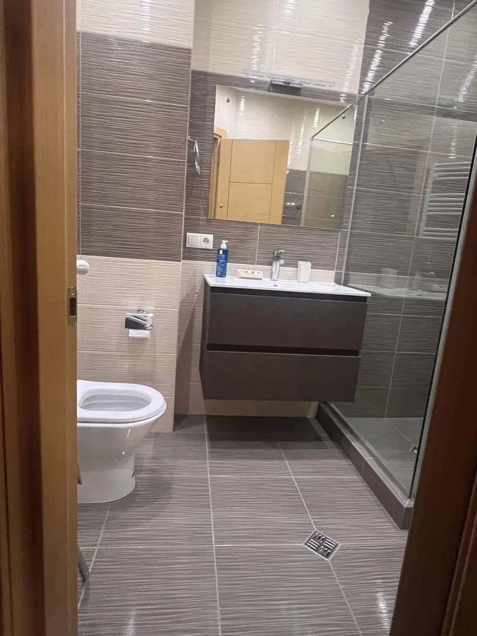 Квартира 98 м² с 3 комнатами в Сабуртало 6