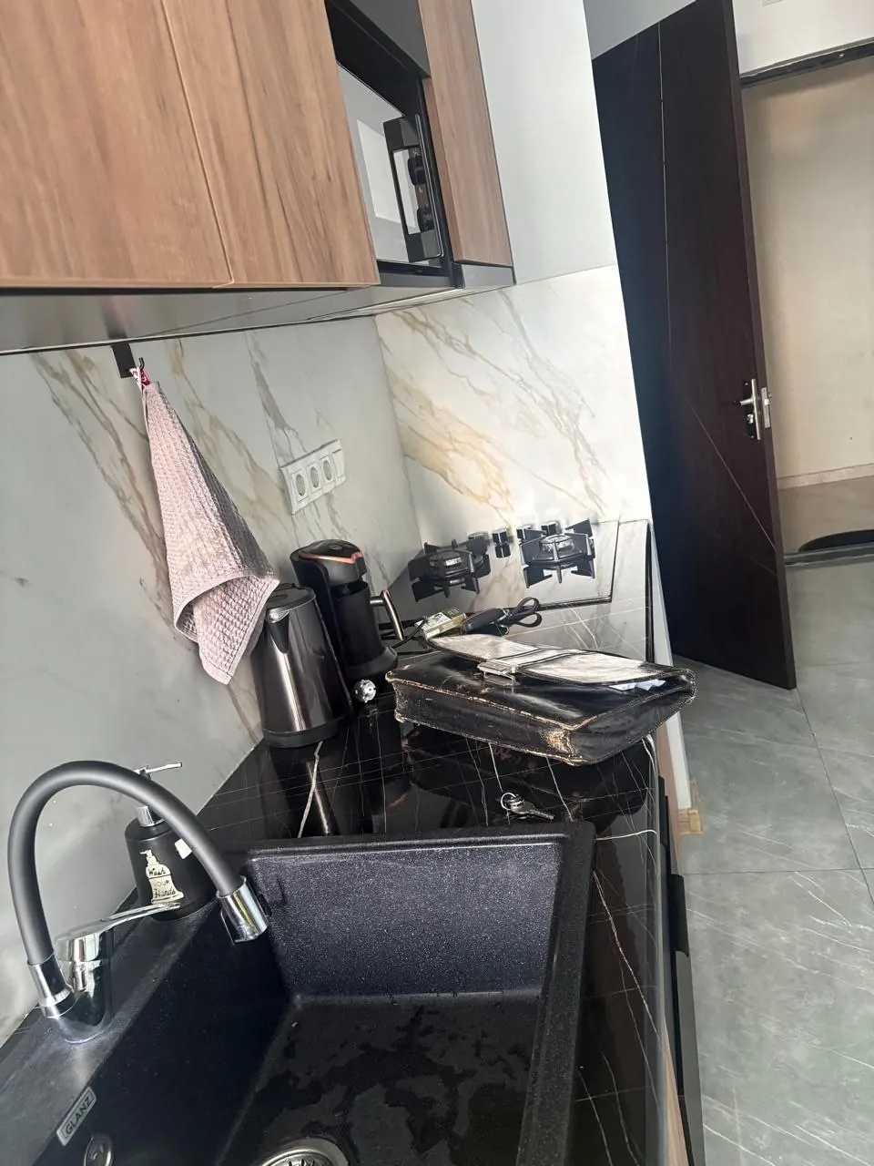 Студия 33 м² с видом на горы в Батуми 6