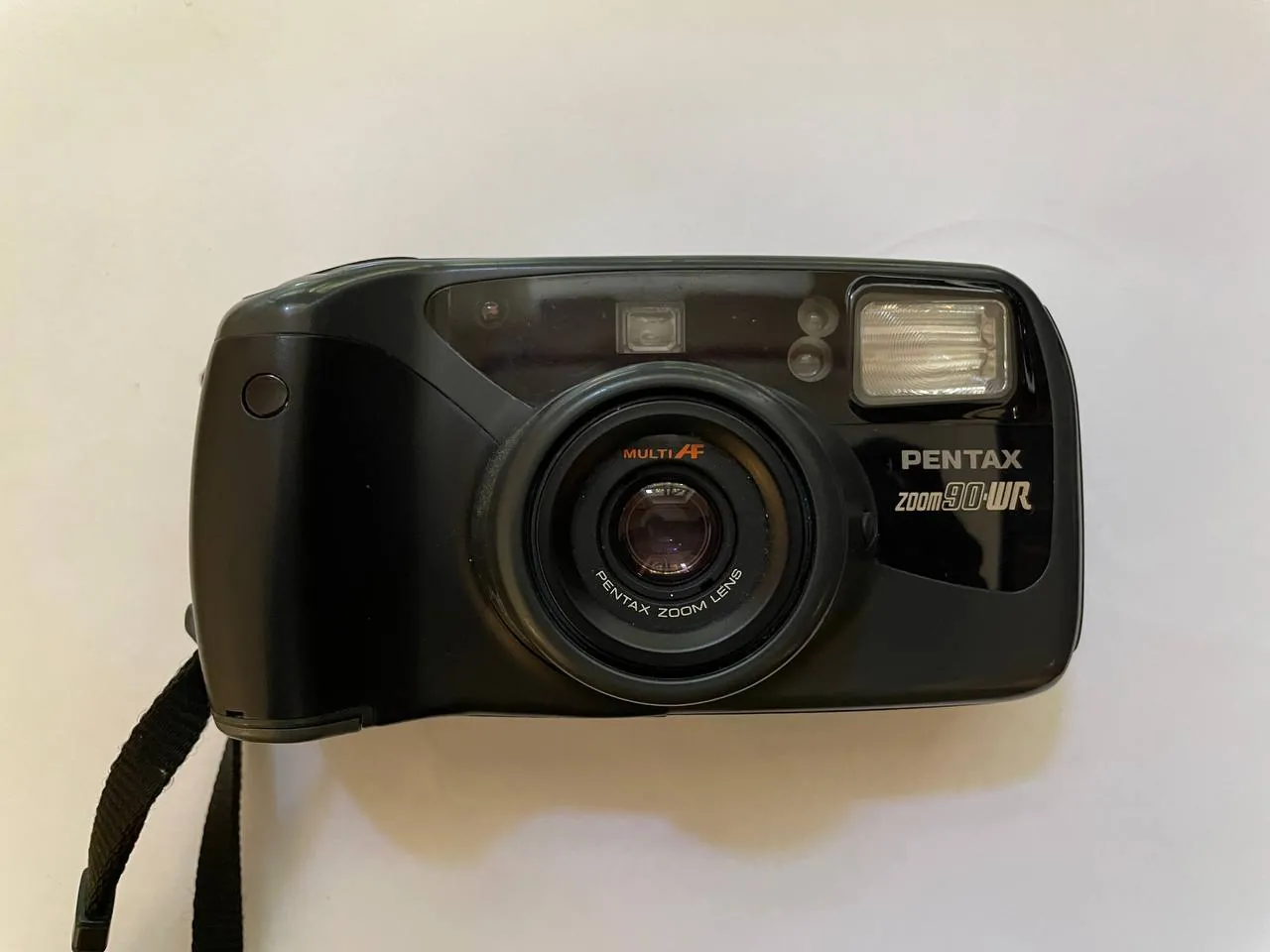 Плёночный фотоаппарат Pentax Zoom 90-WR 1