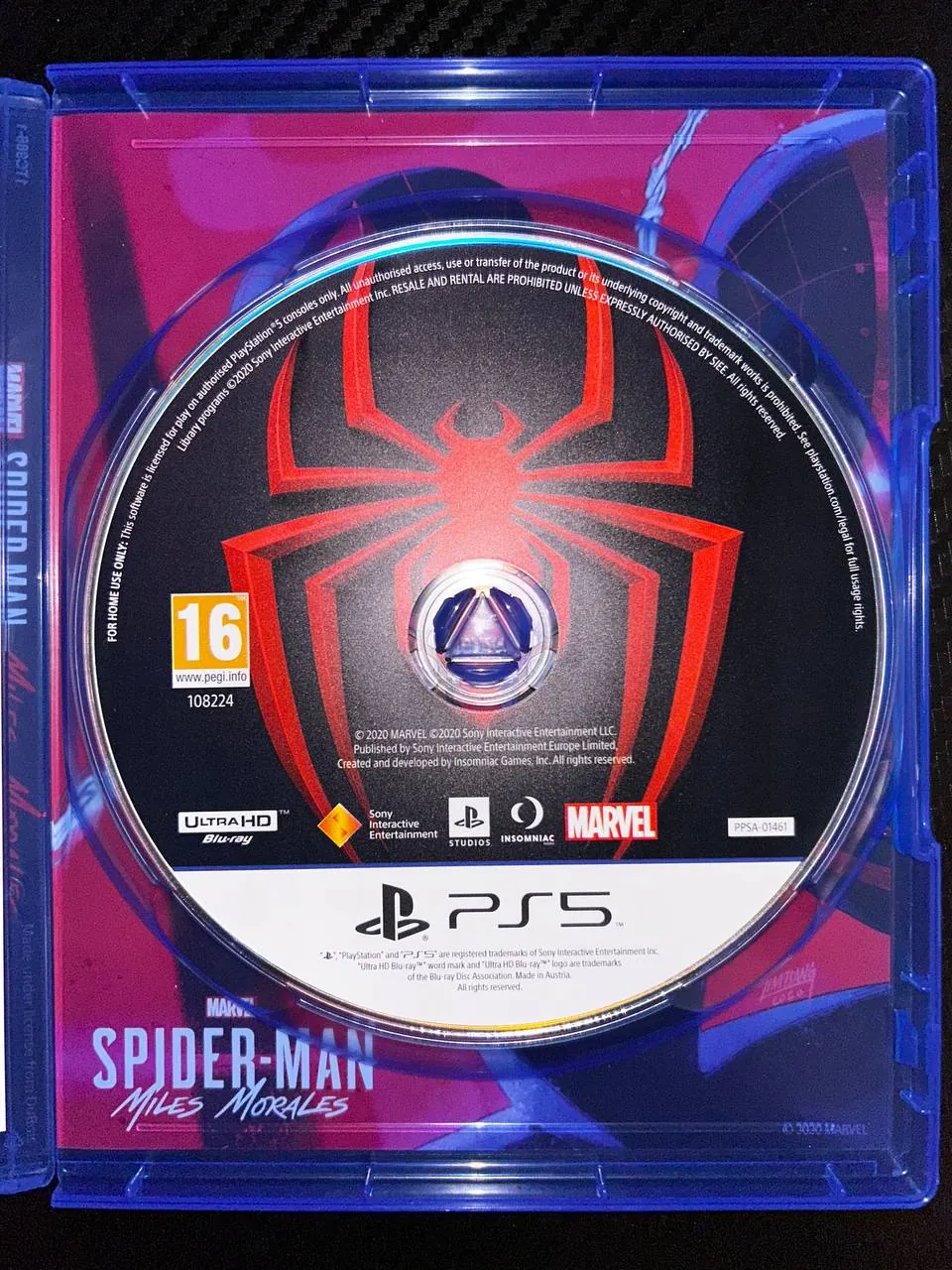 Диски игр для PS5, FC24 и Spider-Man 5