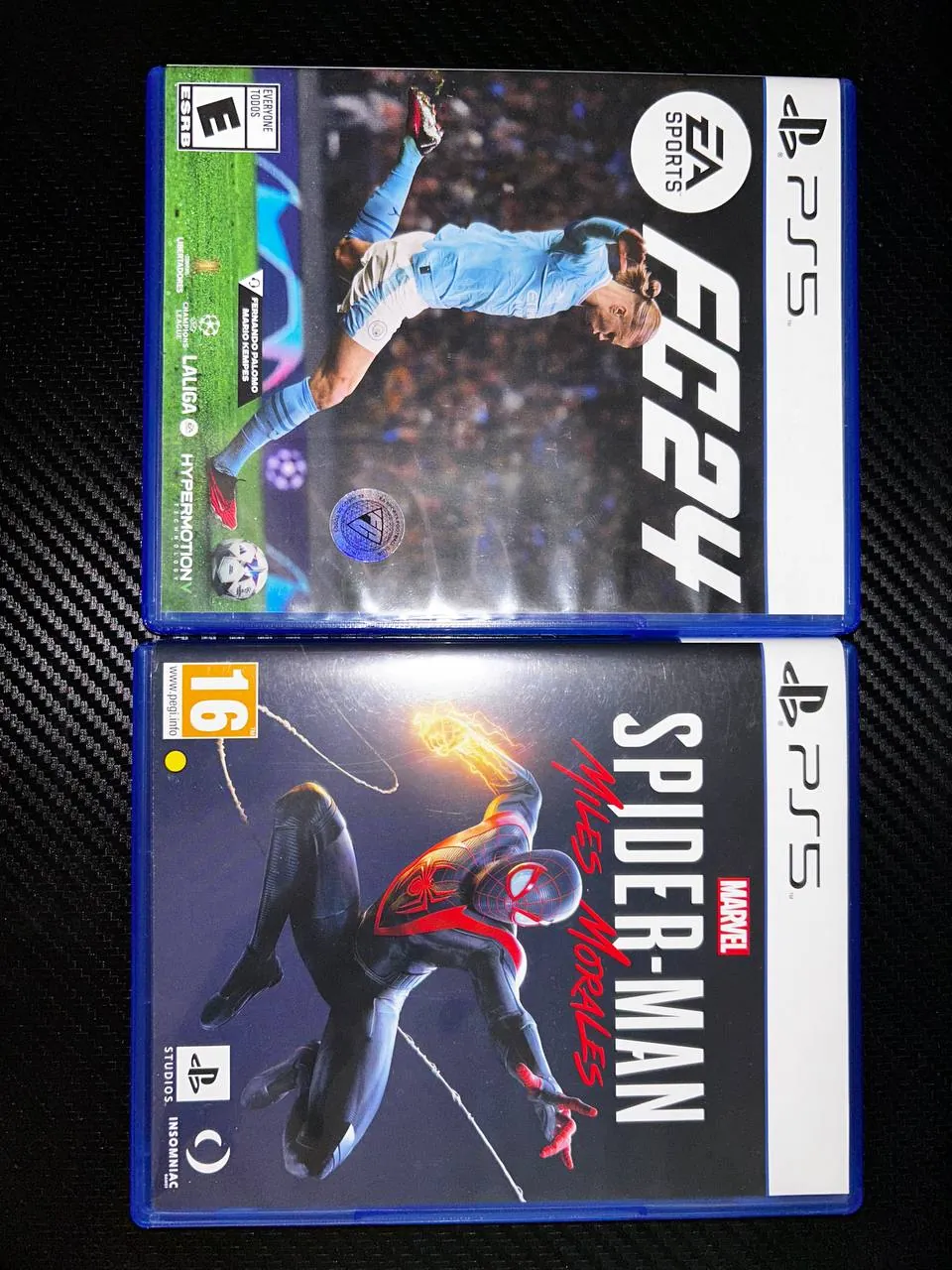 Диски игр для PS5, FC24 и Spider-Man 1