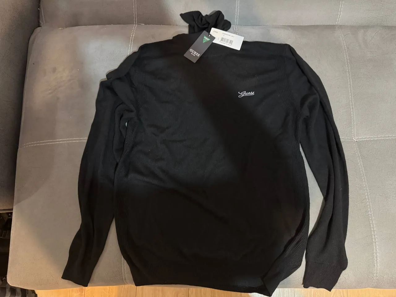 Комплект одежды Guess и Armani Exchange 1