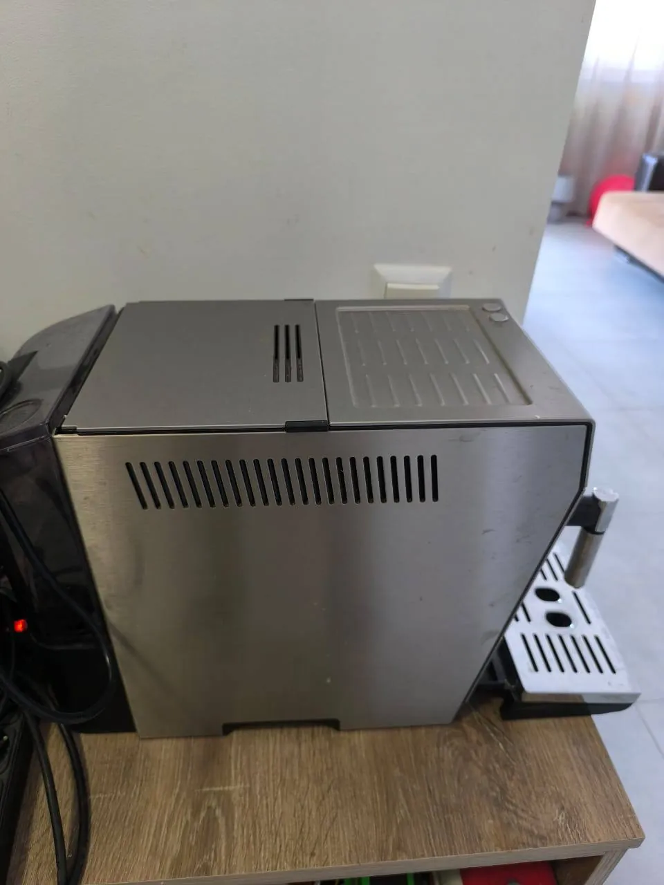 Кофемашина DeLonghi Primadonna с капучинатором 3