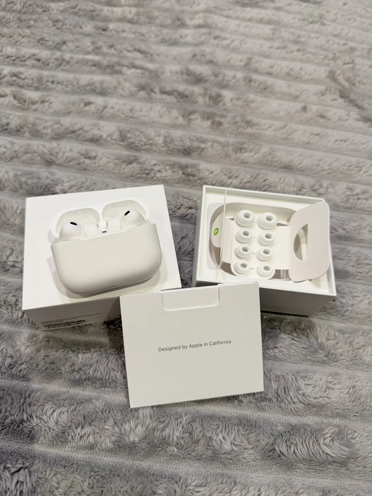 Apple AirPods Pro 3 с гарантией 1