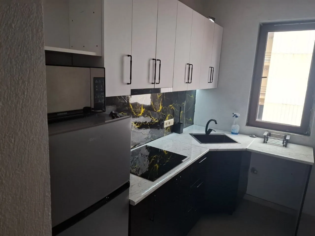 Квартира 54 м² с 1 спальней в центре Батуми 4
