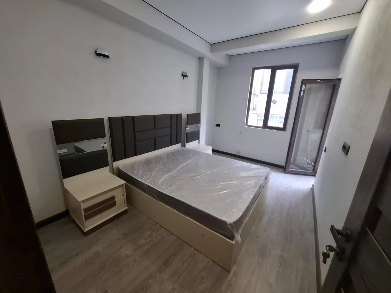 Квартира 54 м² с 1 спальней в центре Батуми 5