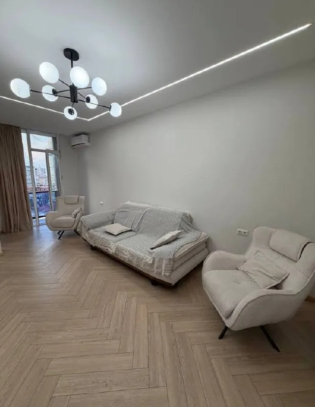 Квартира 65 м² у Стадиона в Батуми 3