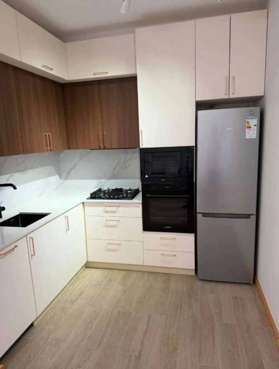 Квартира 65 м² у Стадиона в Батуми 5
