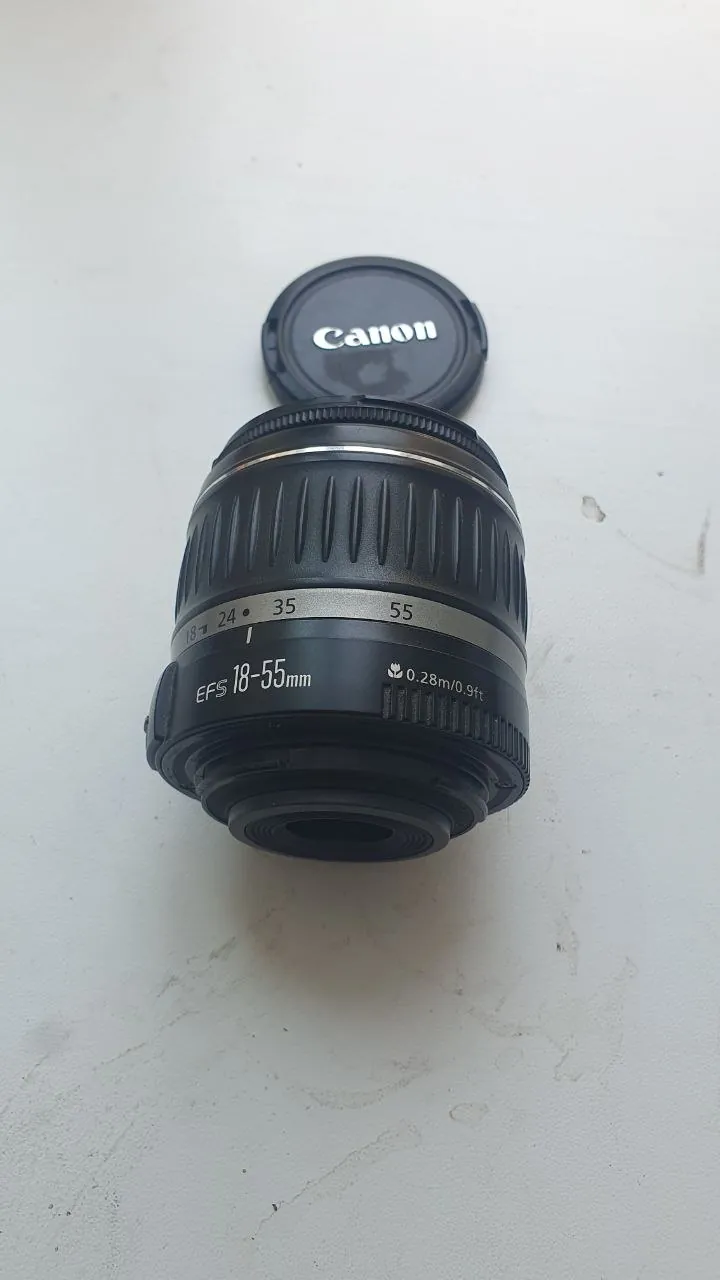 Объектив Canon 18-55мм автофокус 1
