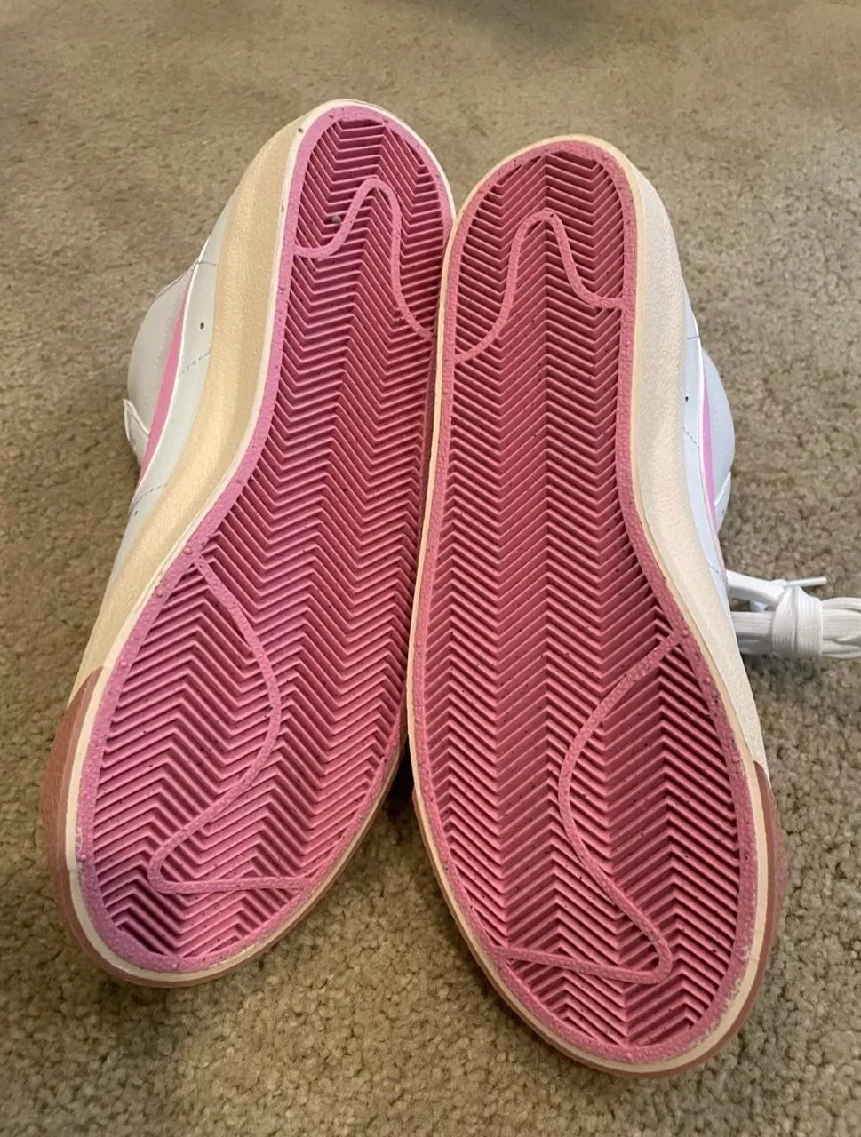 Женские кроссовки Nike Blazer и Jenn Ardor 7