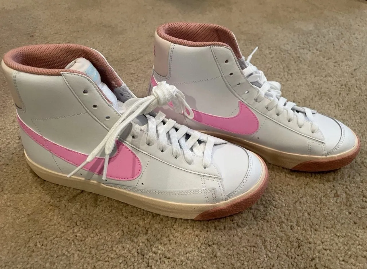 Женские кроссовки Nike Blazer и Jenn Ardor 5