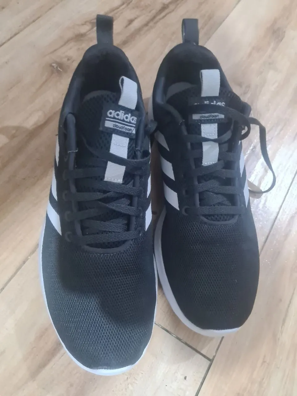 Кроссовки Adidas 42 размера, почти новые 2
