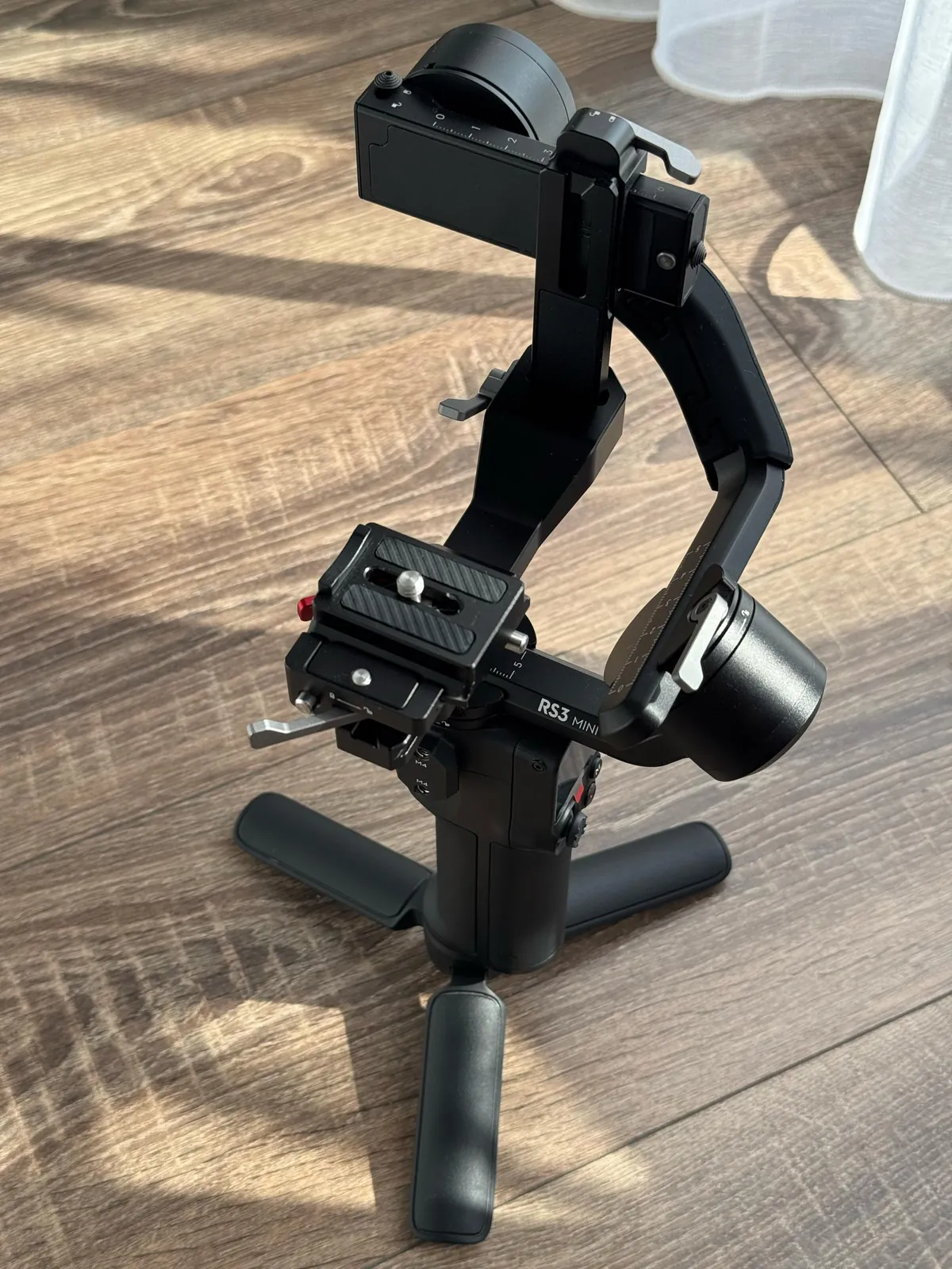 Стабилизатор DJI RS3 Mini, отличное состояние 2