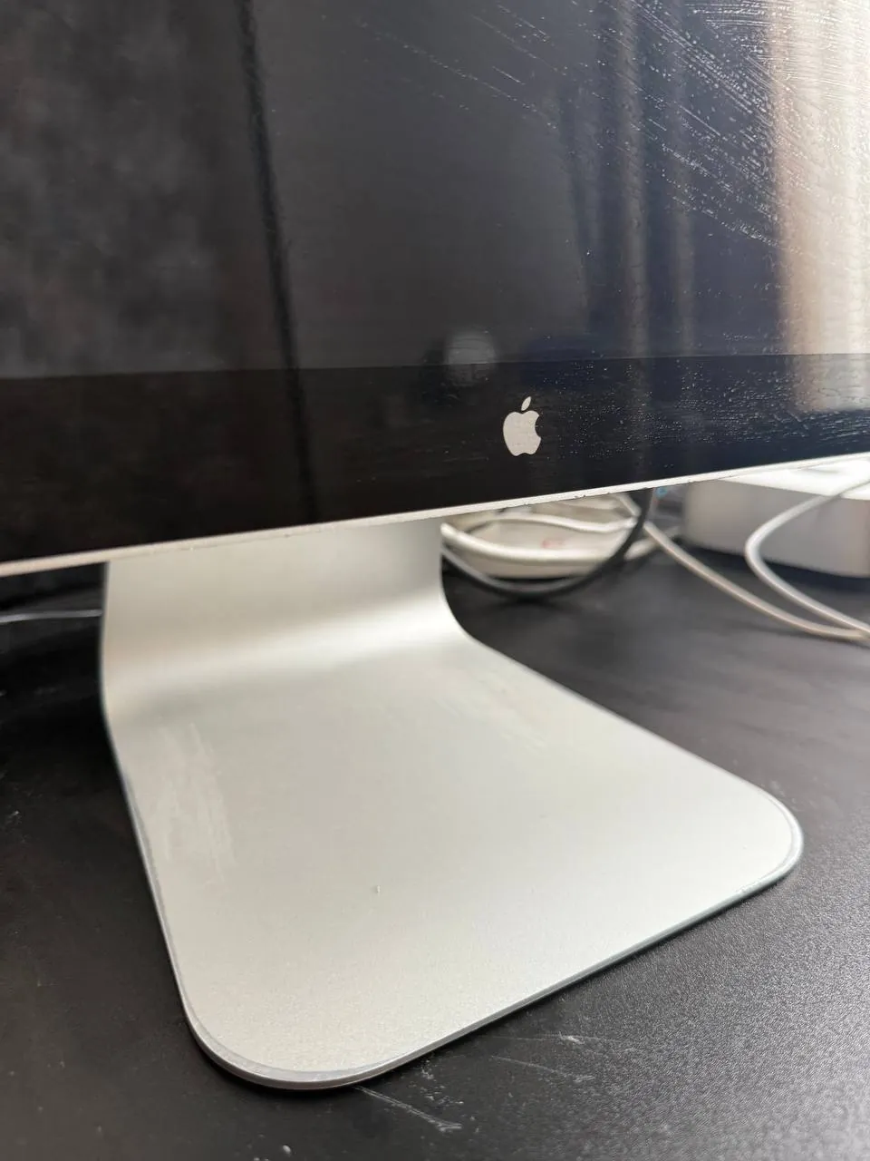 Монитор Apple LED Cinema Display 24 дюйма 1