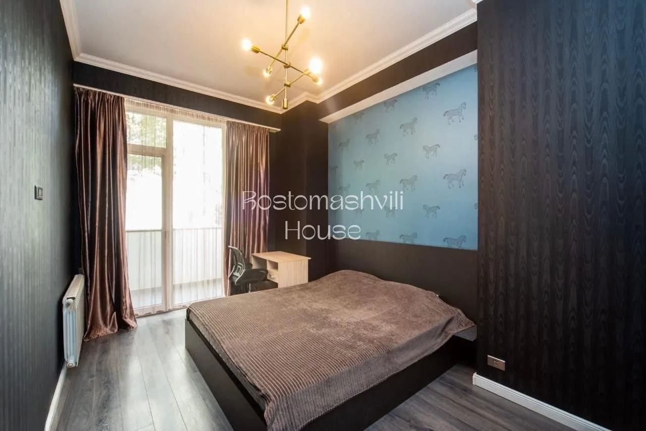 Квартира 125 м² с 2 санузлами в Ваке 9
