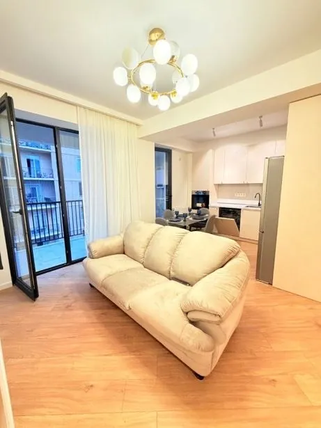 Квартира 58 м² с балконом в Сабуртало 2