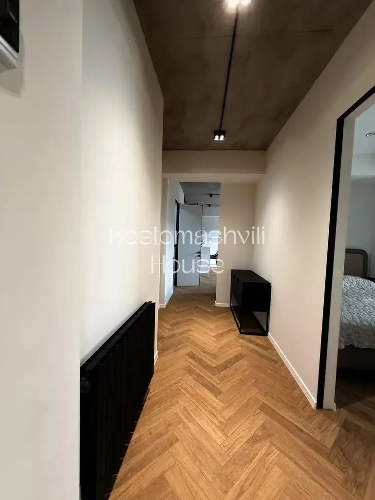 Квартира 95 м² с 2 санузлами в Сабуртало 4