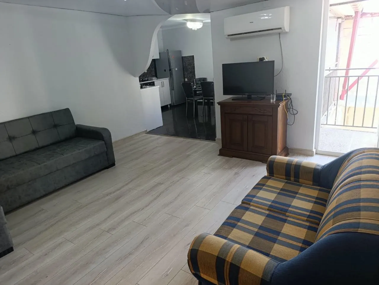 Квартира 95 м² с террасой в центре Батуми 3