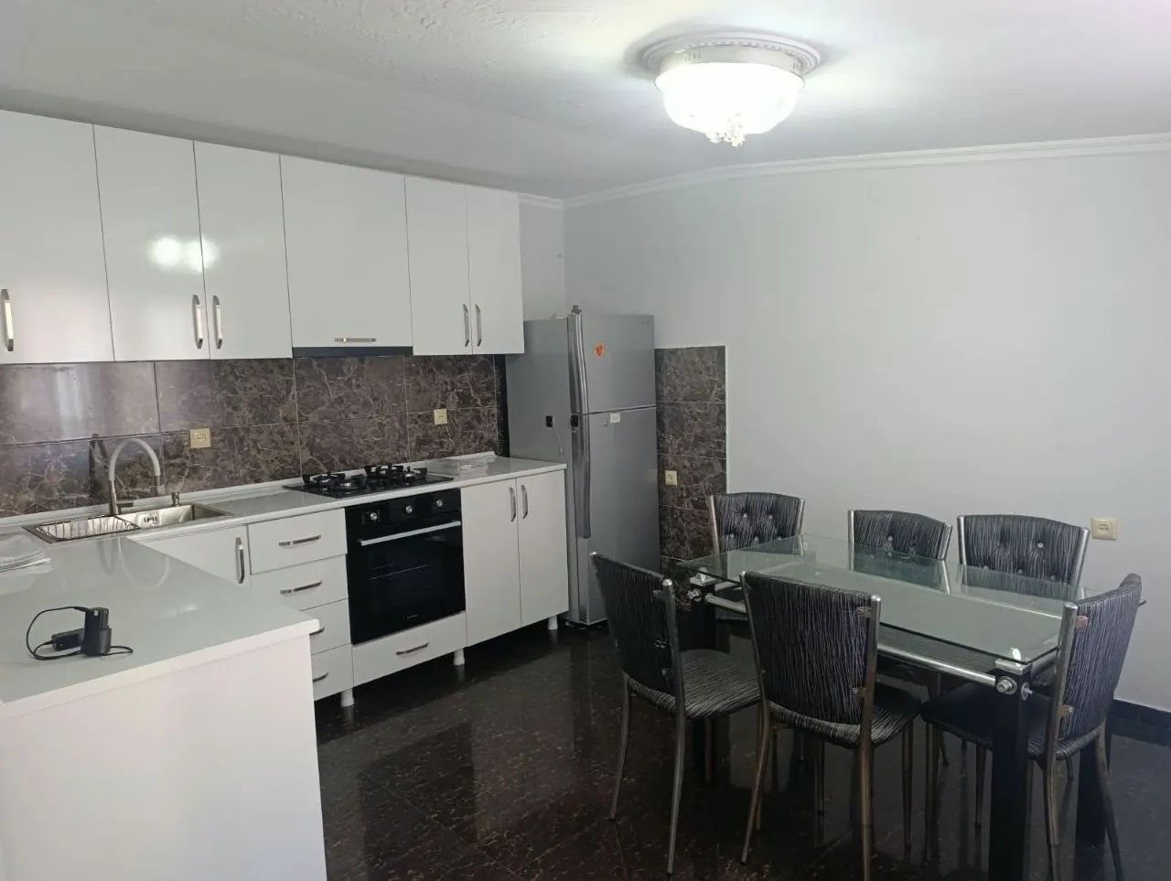 Квартира 95 м² с террасой в центре Батуми 2