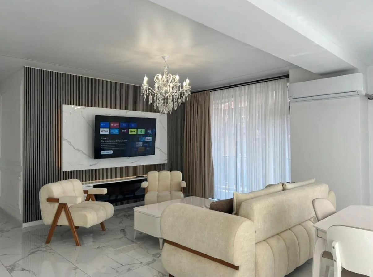 Квартира 120 м² с 3 спальнями в Батуми 2