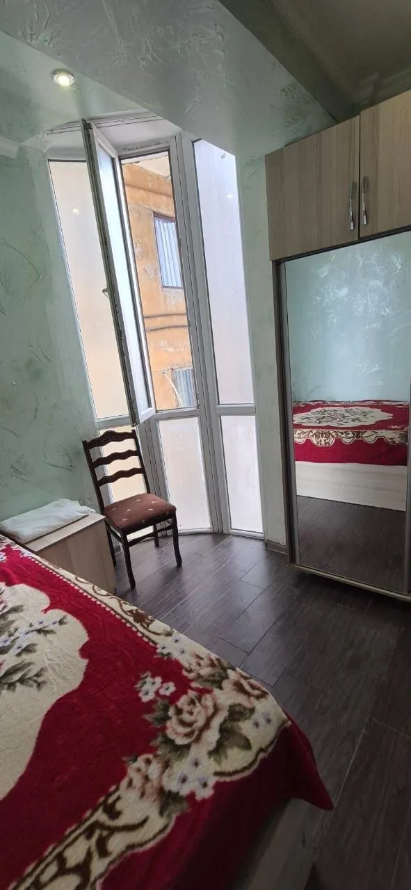Квартира 65 м² с 2 спальнями у Парка 6 Мая 7