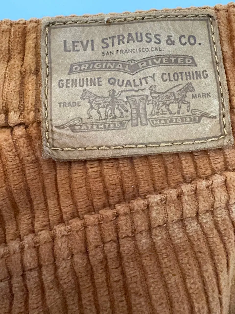 Джинсы Levi's размера 27 на Вере 3