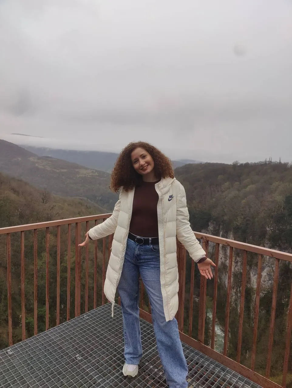 Куртка Nike и платье Zara, Самгори 5