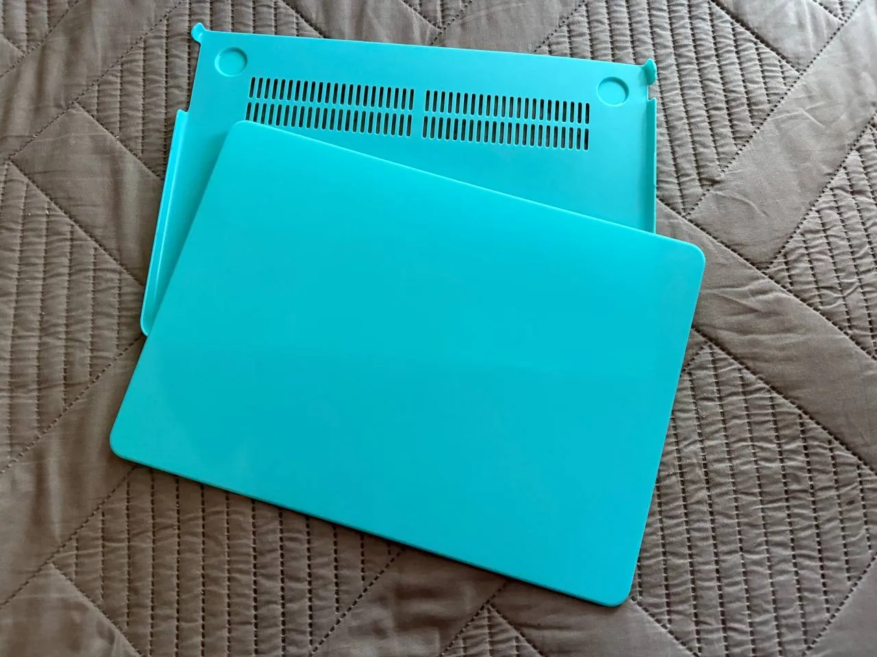 Новый чехол для MacBook от Wildberries 1