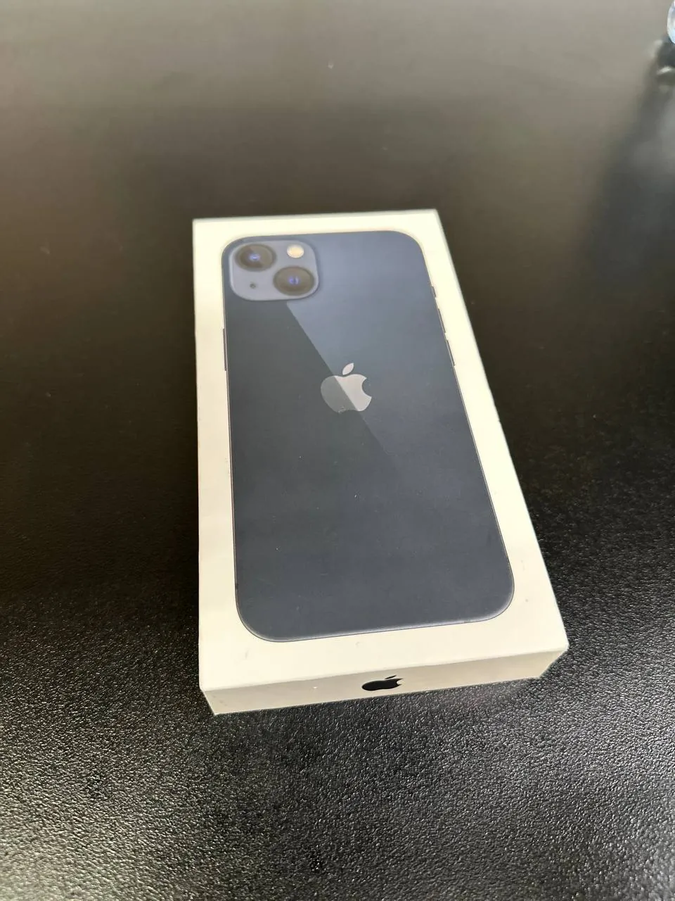 IPhone 13 128 ГБ, батарея 79% 7