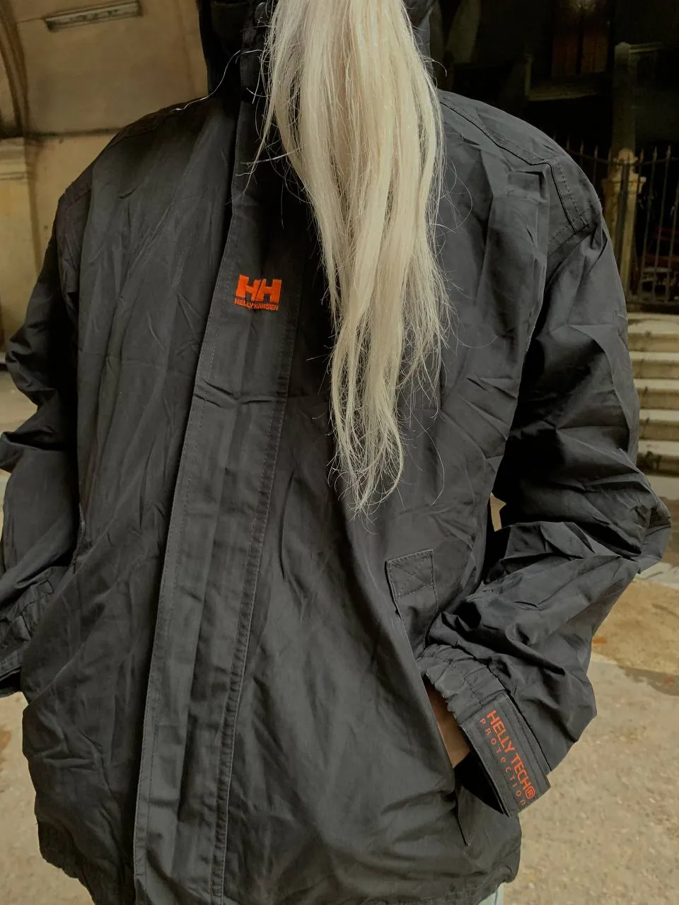 Куртка Helly Hansen водоотталкивающая для походов 2