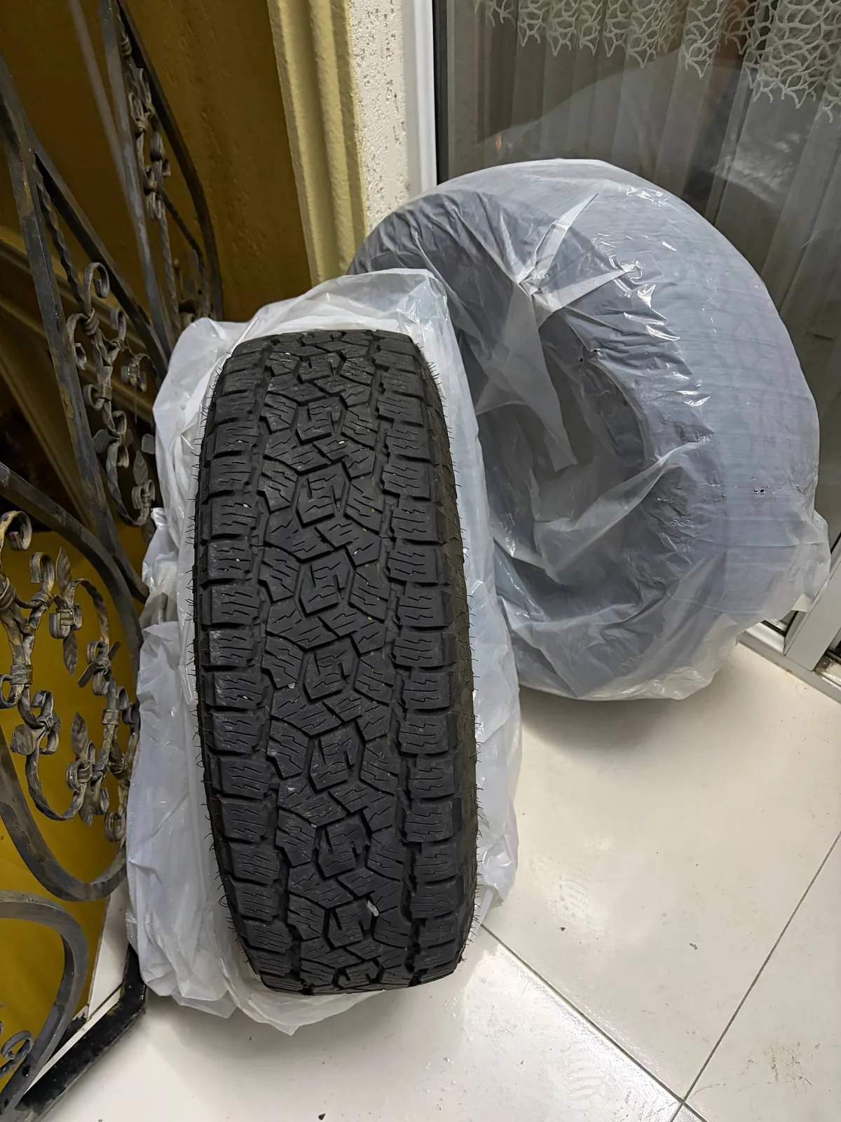 Комплект шин Toyo Open Country R16 1