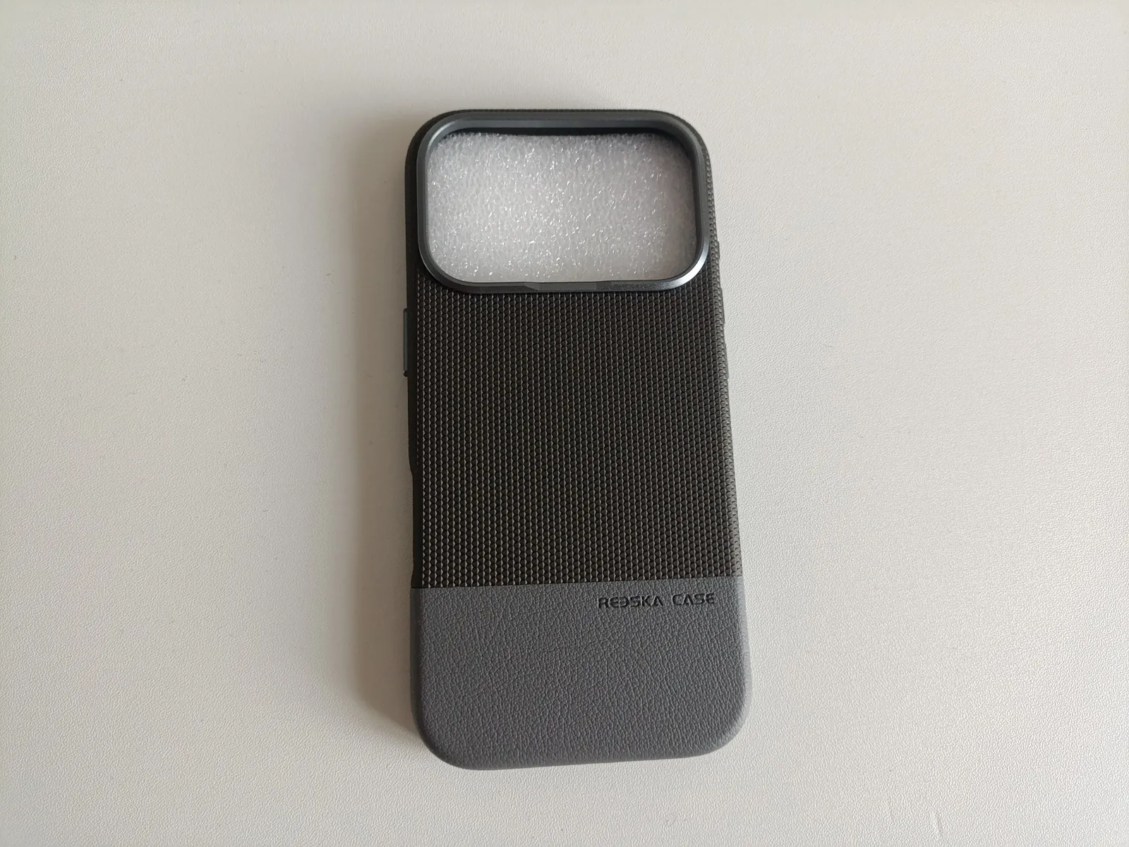 Чехлы для iPhone 17 и 17 Pro 5