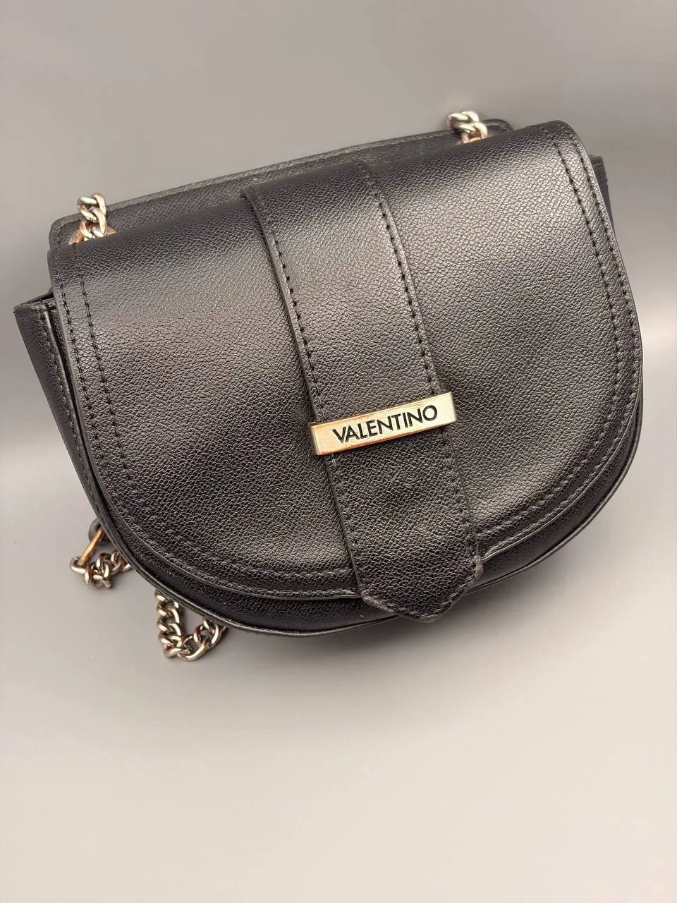 Сумка Valentino из натуральной кожи 2