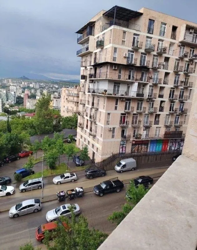 Квартира 55 м² с 2 комнатами в Сабуртало 5